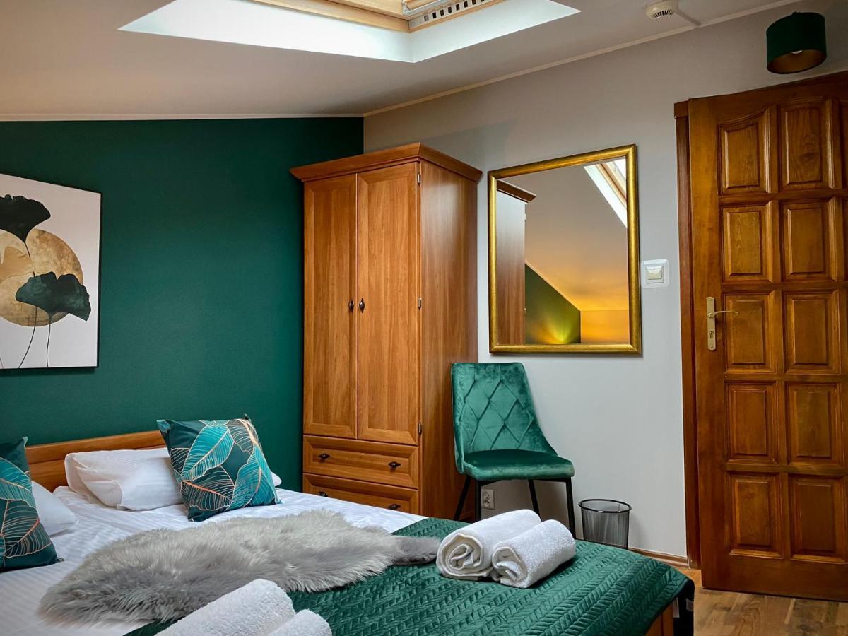 Osrodek Wypoczynkowy "Julia" W Samociazku Hotell Samociążek Exteriör bild