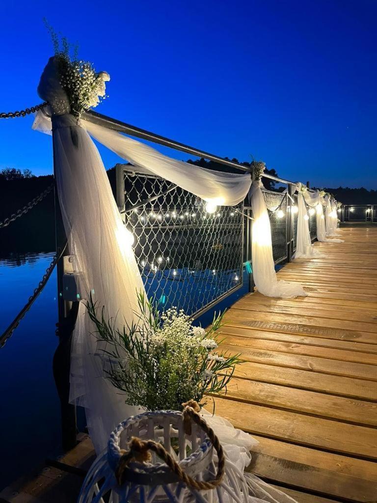 Osrodek Wypoczynkowy "Julia" W Samociazku Hotell Samociążek Exteriör bild